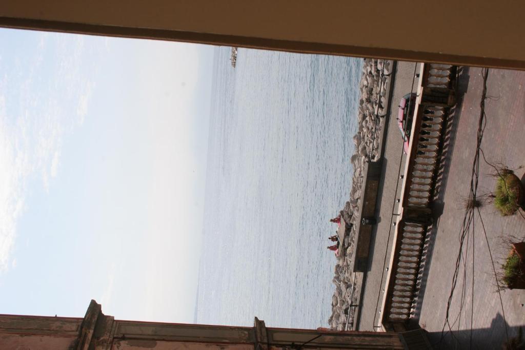 La Dimora Dei Baroni Bed and Breakfast Napoli Værelse billede