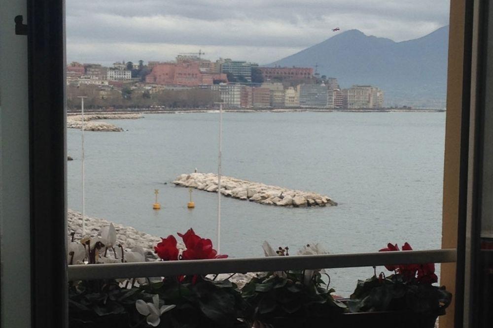 La Dimora Dei Baroni Bed and Breakfast Napoli Eksteriør billede