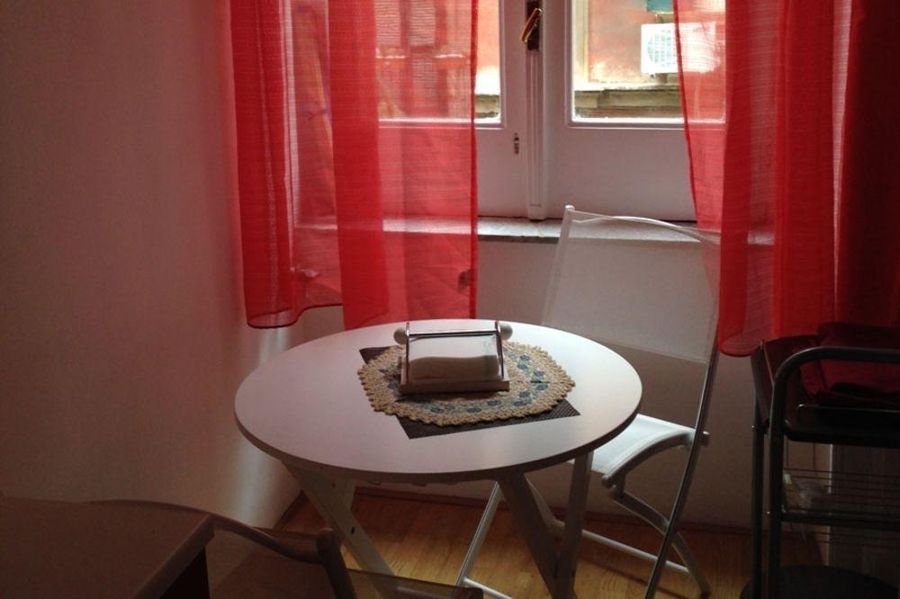 La Dimora Dei Baroni Bed and Breakfast Napoli Eksteriør billede